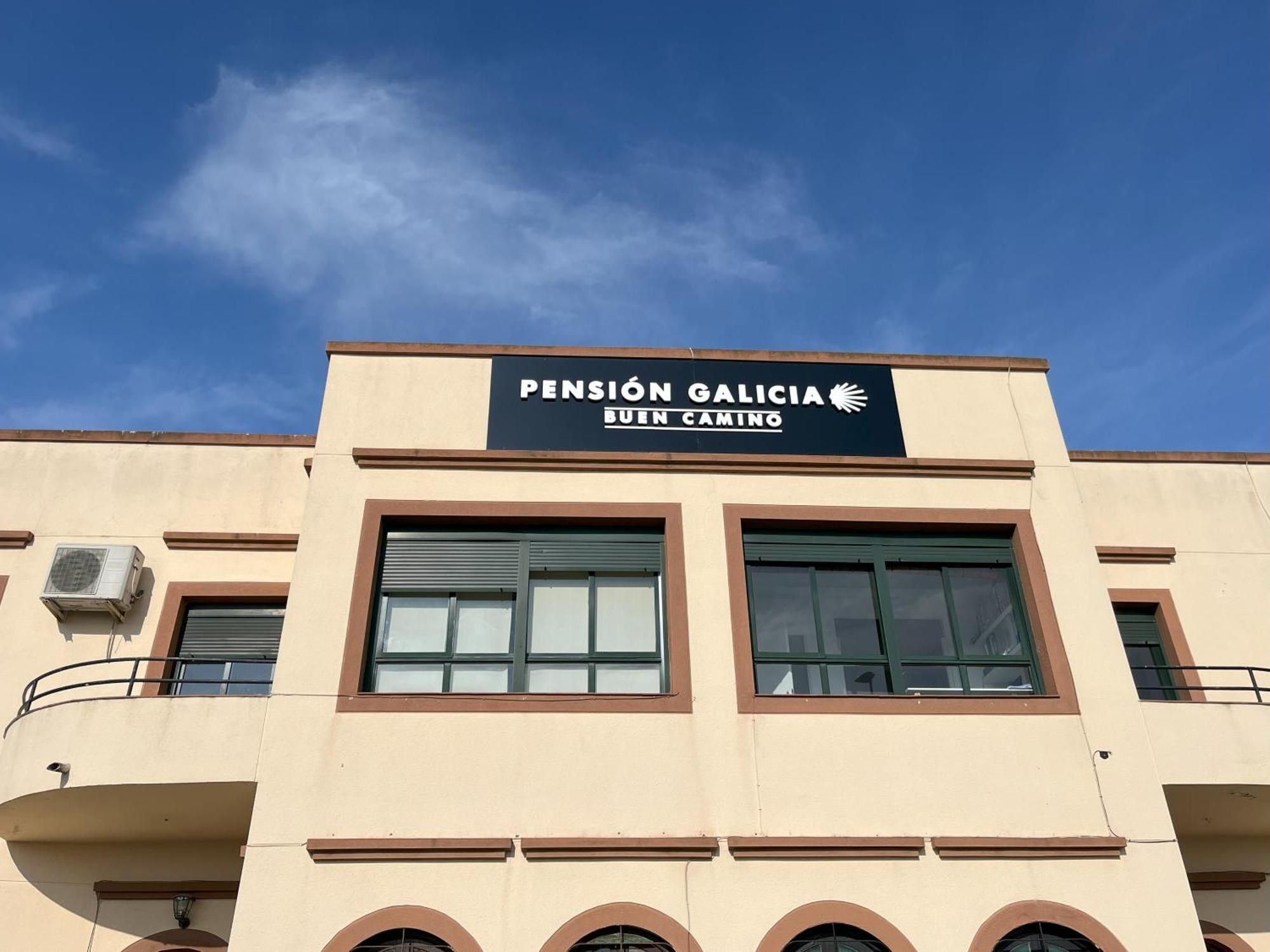 Pension Galicia バダホス エクステリア 写真
